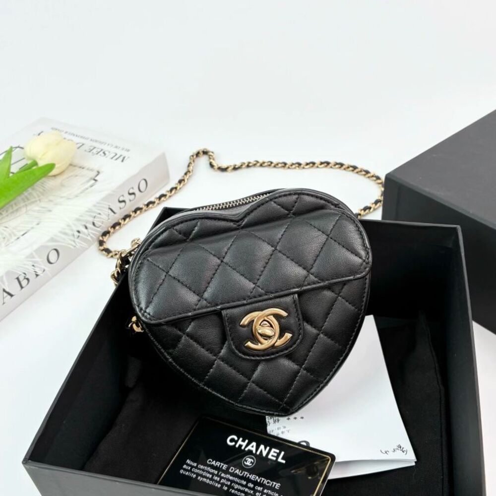 Chanel Women Pre-Loved Bag Very Good Condition